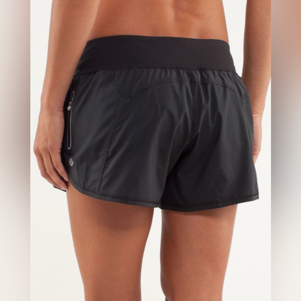 Lululemon Bright at Night Running Shorts size 6
